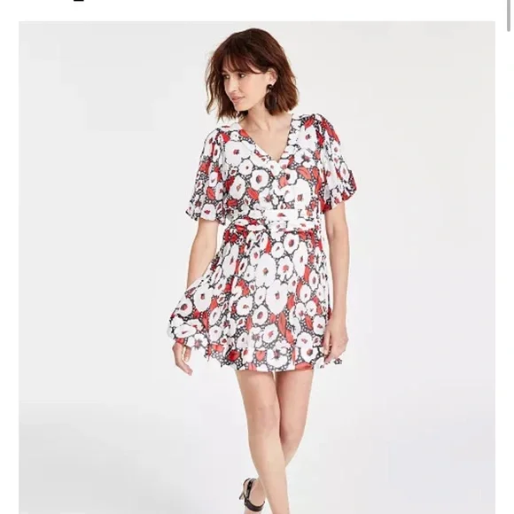 karl lagerfeld chiffon dress Karl Lagerfeld Paris Women's Black Chiffon Ruffled Floral V-Neck Dress Size 16